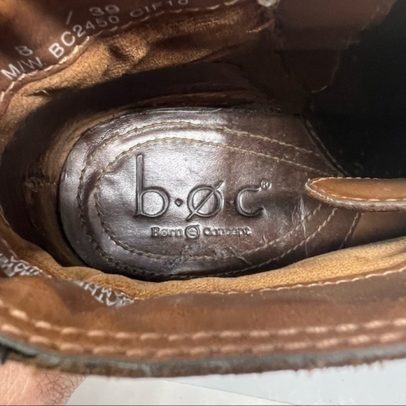 Born BOC boots Leather buckle ankle heel booties size  8 - Picture 6 of 8